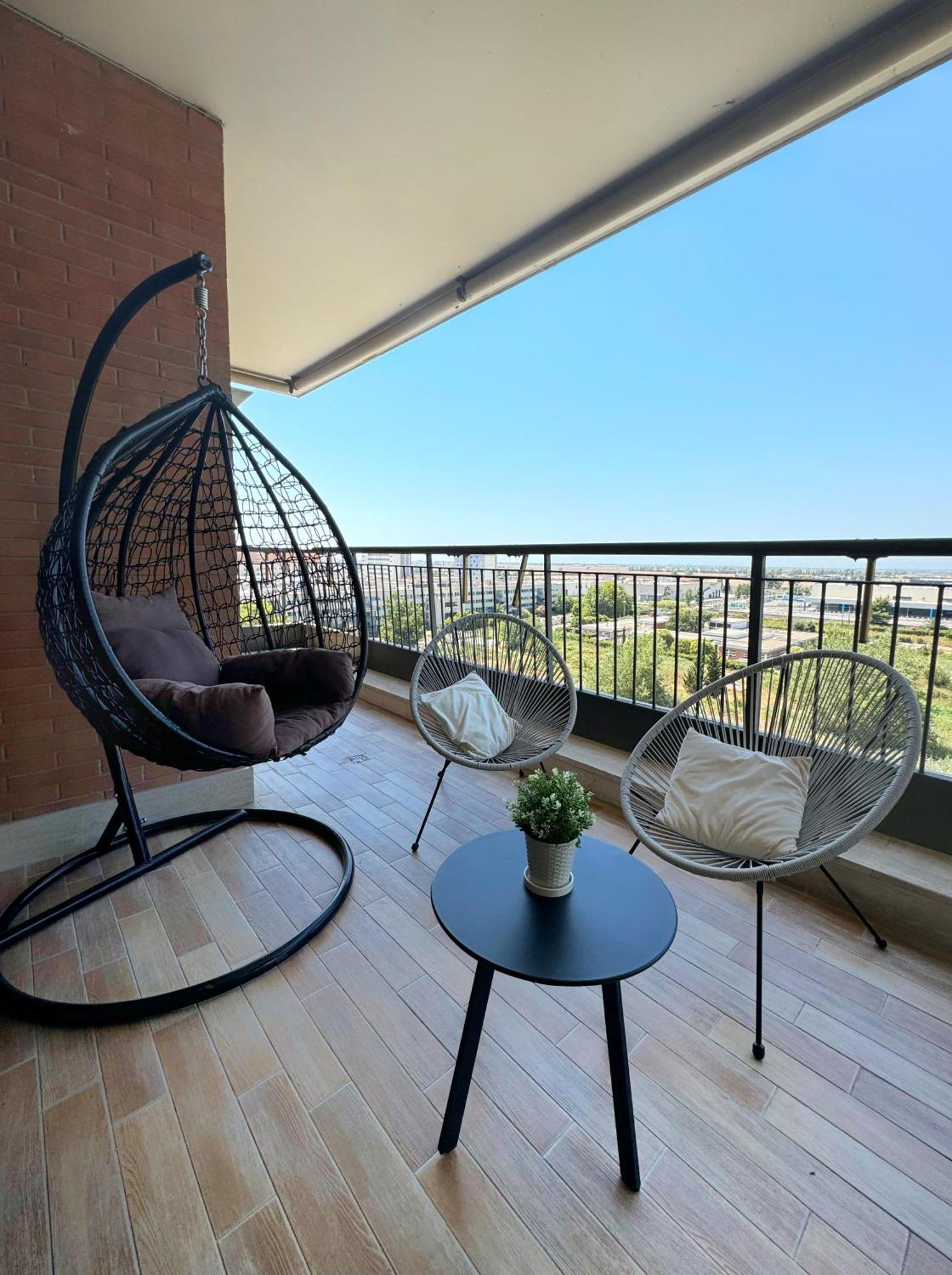 Sunset Escape Apartment - Panoramic Terrace Fiumicino Exterior photo